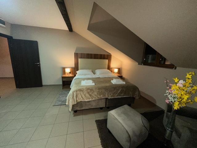 Jp Motel Mali Pariz 博尔 外观 照片