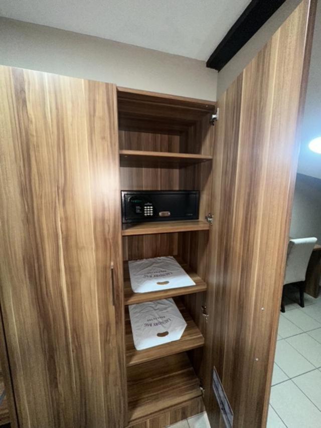 Jp Motel Mali Pariz 博尔 外观 照片